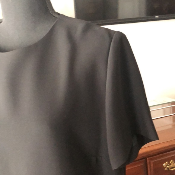 Women’s beautiful black dress by Henry Lee. Size 14. Excellent Condition - Picture 3 of 10